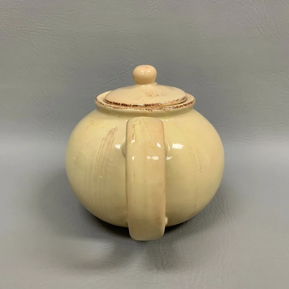 Mesa International Warner‎ New Hampshire Hungary Yellow Tea Pot Signed